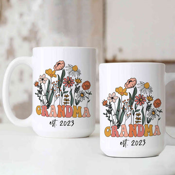 Personalized Grandma Mug, Pregnancy Announcement Mug, New Grandma Gift, New Baby Announcement, Retro Wildflowers, Mug for Grandma