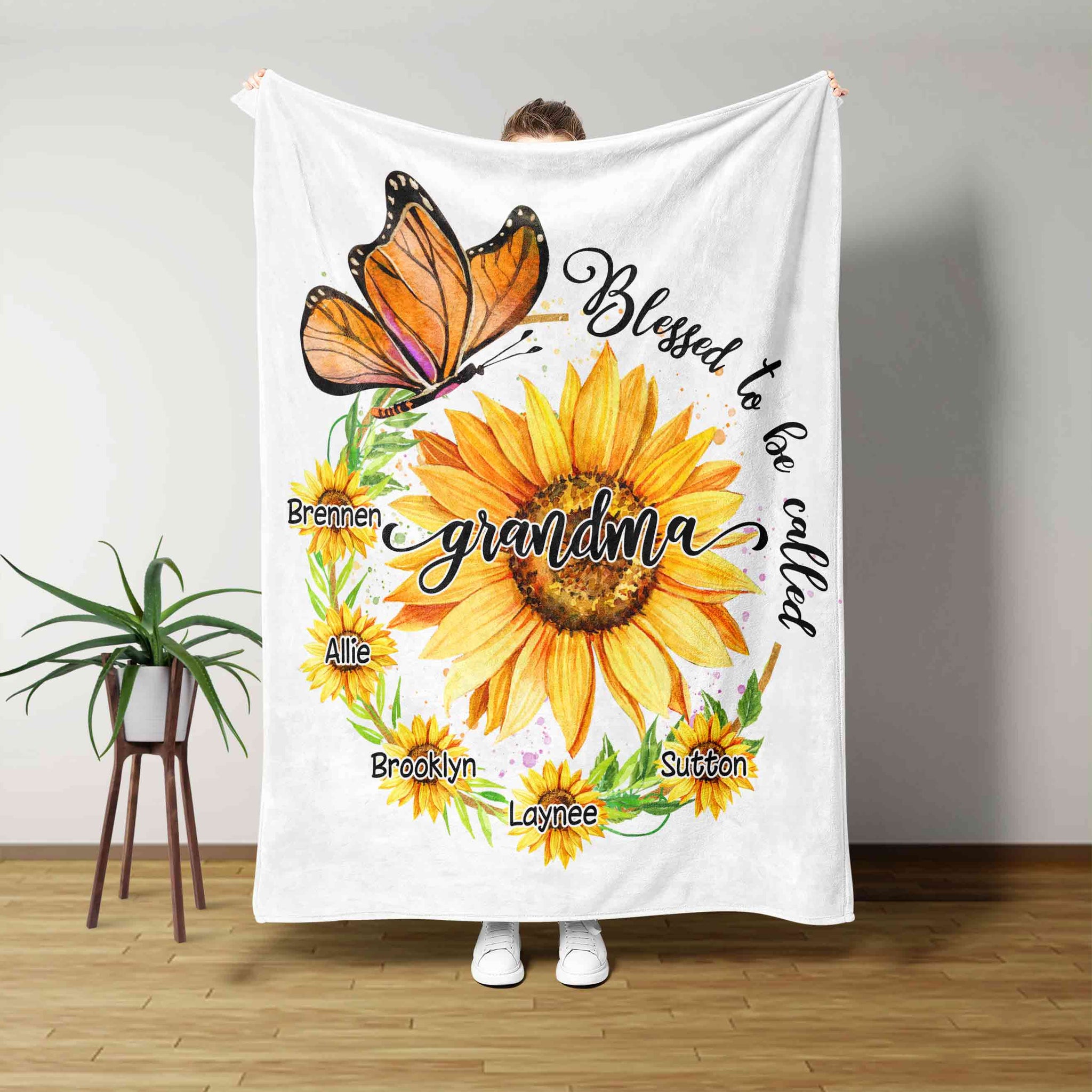 Grandma Blanket, Butterfly Blanket, Sunflower Blanket, Family Blanket, Custom Name Blanket, Gift Blanket